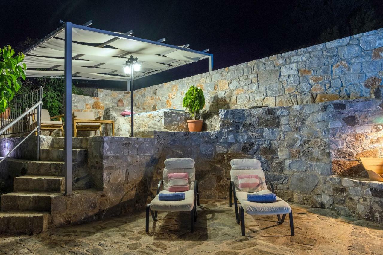Stone Built Villa Galatia, Poolside & Perfect View Karés Esterno foto